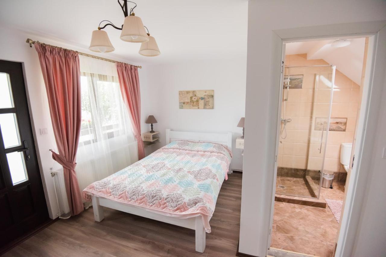 Готель Vila Chic M Моєчу-де-Жос Екстер'єр фото