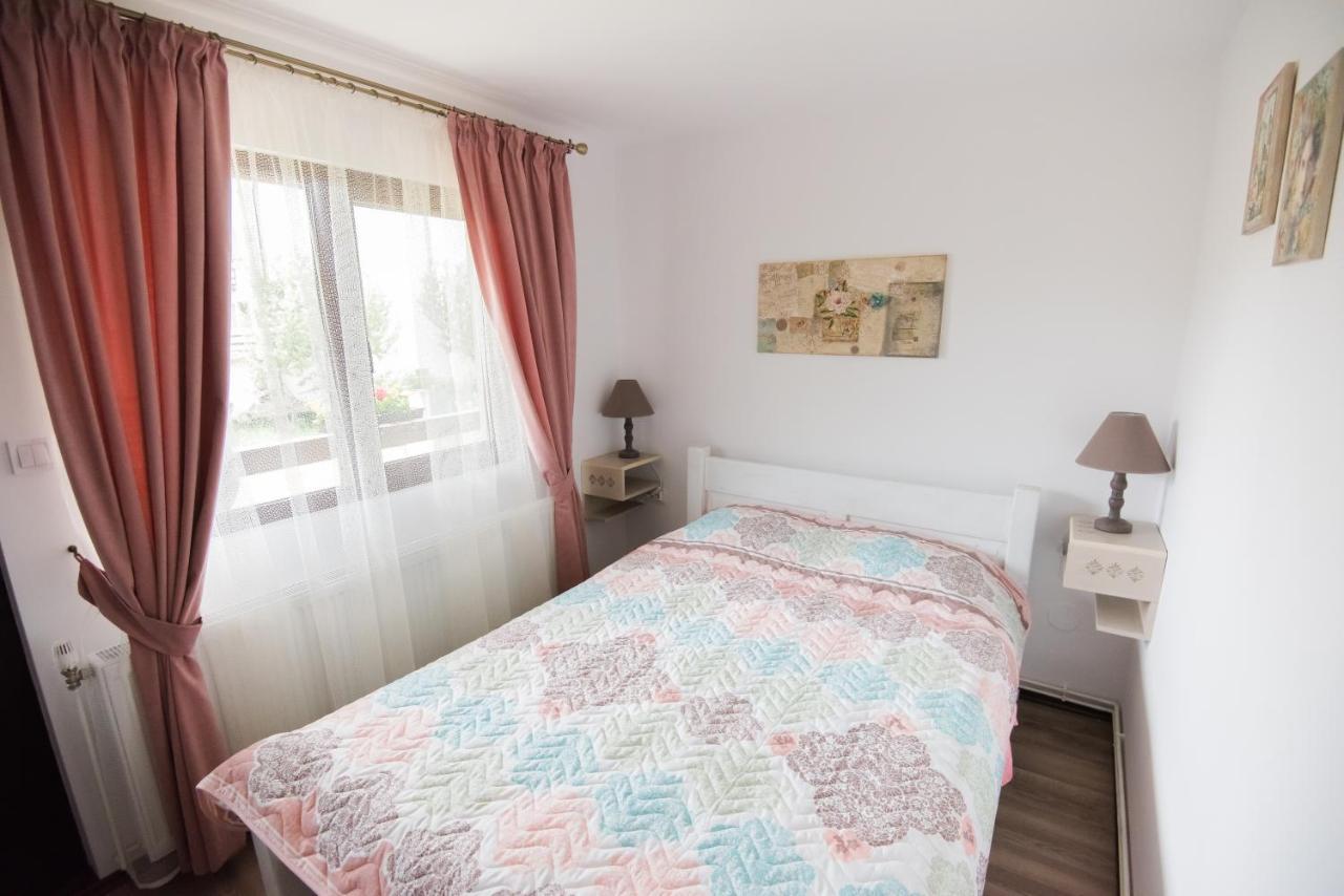 Готель Vila Chic M Моєчу-де-Жос Екстер'єр фото